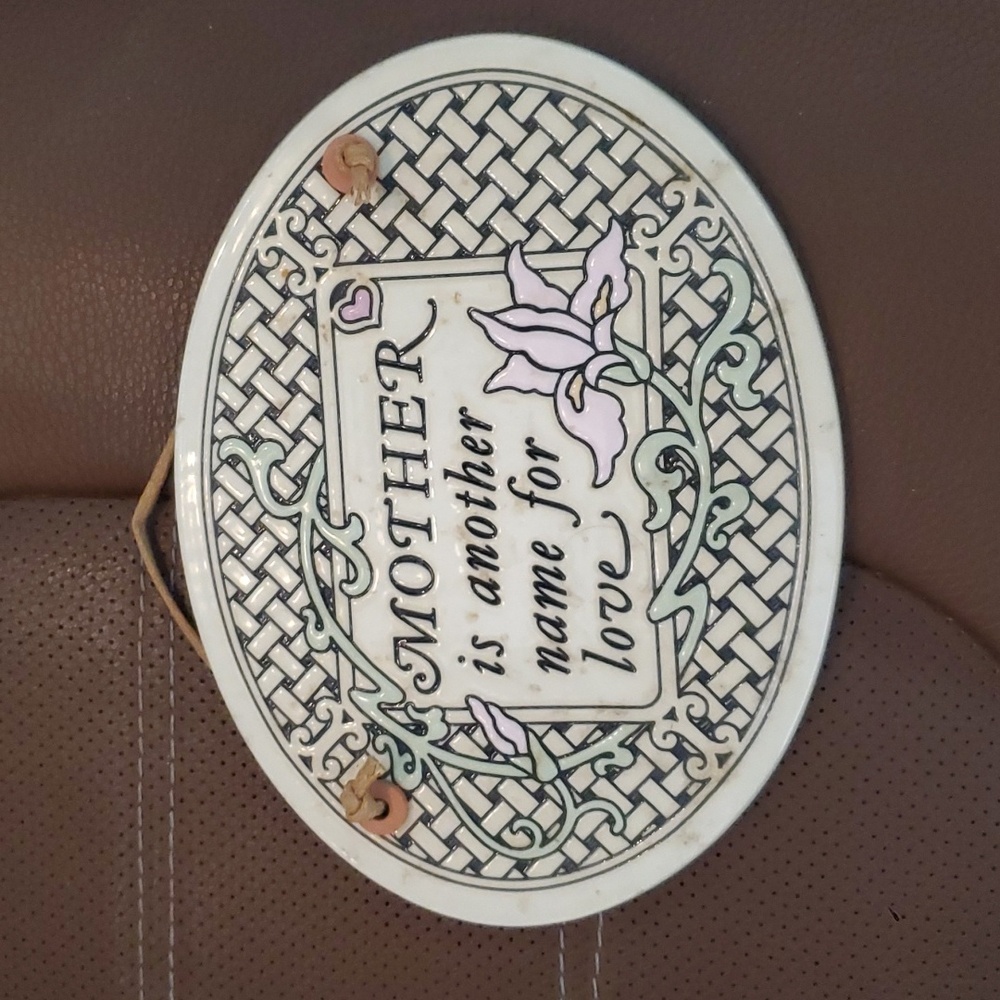 Ceramic plaque